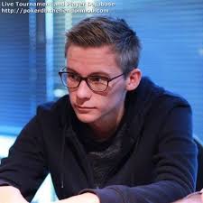 Ashley Hunt: Hendon Mob Poker Database