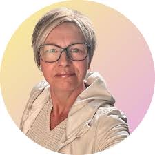 This Fruit Salad Recipe with Orange Poppy Seed Syrup is AMAZING!  (𝙍𝙚𝙘𝙞𝙥𝙚 𝙞𝙣 𝙘𝙤𝙢𝙢𝙚𝙣𝙩𝙨)