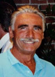 Laurie Ransom's Instagram, Twitter & Facebook