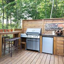 epingle par jade fortier sur terrassement cuisine exterieur cuisine exterieure avec barbecue cuisine exterieure