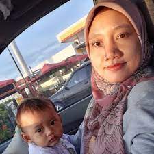 The couple was arrested on tuesday last week. Binti Hassan Facebook Twitter Myspace On Peekyou