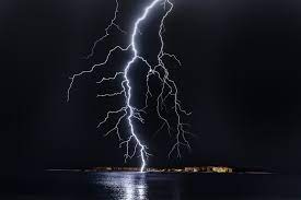 True Facts About Lightning Weather Geeks