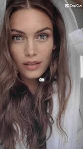 Jane Prey's Instagram, Twitter & Facebook