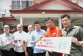 Dezvoltarea puchong a început în jurul anului 1985, când au expirat licențele miniere și a început să fie construită infrastructura. Starproperty