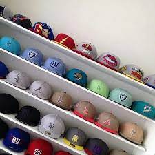 Media Cache Ec0 Pinimg Com 640x 90 05 98 900598058074c88a318d0dc04f1450e4 Jpg Hat Storage Baseball Caps Storage Hat Shelf