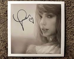 Caroline Larkin's Instagram, Twitter & Facebook