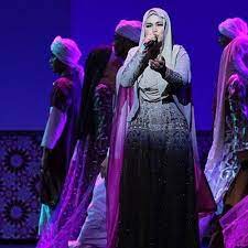 Başlıklı dato' siti nurhaliza unplugged 2015 , konser tarihinden önce gün tükendi konser ve onun vokal performansları ve genel konser için biletler eleştirmenler ile eleştirmenlerden olumlu eleştiriler aldı. Siti Nurhaliza Kelahiran Nabi Muhammad Live Tahajjudcinta 2015 By Fadzoners