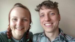 Help Thomas and Lindsey start their dream family