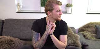 Maybe you would like to learn more about one of these? Youtuber Andre Schiebler Lasst Sich Apecrime Tattoo Covern Promiflash De