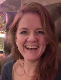 Erin Lamb's Instagram, Twitter & Facebook