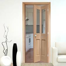 Interior Bifold Doors Malton Oak Bi Fold Door With Clear Safety Gla Puertas Corredizas De Interiores Puertas Plegables Interiores Puertas Plegables Para Banos