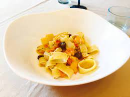 Datterino giallo ricette con pomodorini gialli. Calamarata Con Spada E Datterino Giallo Gentlemen For Dinner