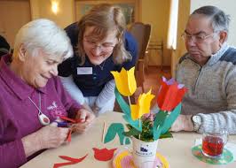 Vorsicht, wenn scheren oder andere werkzeuge benutzt werden. Neuigkeiten
