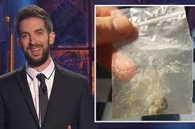 Start listening to #la resistencia de david broncano on your phone right now with player fm's free mobile app. David Broncano Busca Al Dueno De Una China De Hachis Que Perdio Alguien Del Publico De La Resistencia Ecoteuve Es