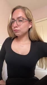 Heather Feeley's Instagram, Twitter & Facebook