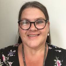 Brandy Dibble's Instagram, Twitter & Facebook