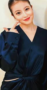 Ainaプロフィール画面今田美桜