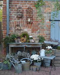 If you'd like to see more of my junk garden decor, check out garden vignettes using flea market finds and garden decor (lots of creative ideas for your garden). Antjemichaelis Haegner Germany On Instagram It Still Looks So On My Planting Table But Slowly I Have To Think Garden Types Garden Design Garden Decor