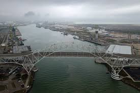 Submitted 4 years ago * by sgderp87transplant. Texas Oil Port Hit By One Two Punch Falling Demand And Overproduction The New York Times
