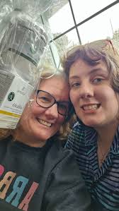 Adding uv glow to venom