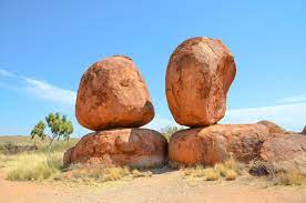 On tuesday 28 october 2008 ownership of karlu karlu/devils marbles was officially passed from the parks and wildlife service of the northern territory back to the traditional owners at a ceremony held. The Devils Marbles An Ancient Aboriginal Meeting Point