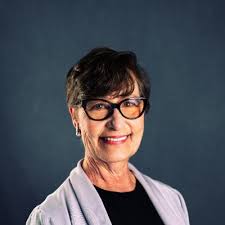 Congratulations to Dr. Kristen Walls