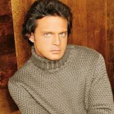 Naturally, the singer denied it: Luis Miguel Biography Photo Age Height Personal Life News Songs 2021