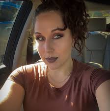 Andrea Bratcher's Instagram, Twitter & Facebook