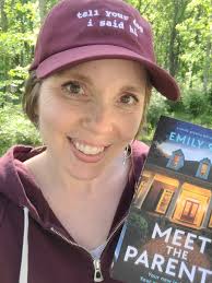 What books or authors are similar to Freida McFadden?