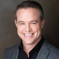 Avi Roop's Instagram, Twitter & Facebook