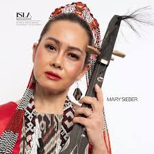 Introducing Our March 2025 Cover girl Star: Mary Sieber! 🌟✨ sign up at  islamag.de to know when the magazine will be available for purchase in a  few days! Editorial by Jeminah Birkner @