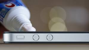 Bersih kan lmpu kereta dengan ubat gigi. 17 Kegunaan Lain Ubat Gigi Yang Ramai Tidak Tahu 10 Dan 16 Paling Best