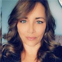 Tanya Macleod's Instagram, Twitter & Facebook