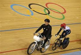 Jun 10, 2021 · usa cycling announced today the road, mountain bike, bmx racing, bmx freestyle, and track cycling teams that will compete for the u.s. Cycling Pendleton And Meares Into Keirin Final Reuters Com