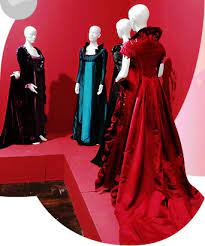The Costume Designer For Aeon Flux Was Beatrix Aruna Pasztor Who Also Did These I Think Costume Design Formal Dresses Long Fashion
