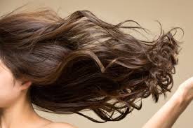 In tante mi avete chiesto come sistemo il mio nuovo taglio corto.in effetti è un po' piu' difficile rispetto ai capelli lunghi, ma in questo. Come Fare I Boccoli Non Sprecare