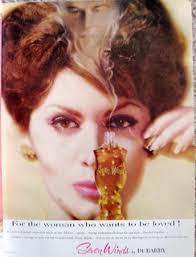 Catherine Oliphant's Instagram, Twitter & Facebook