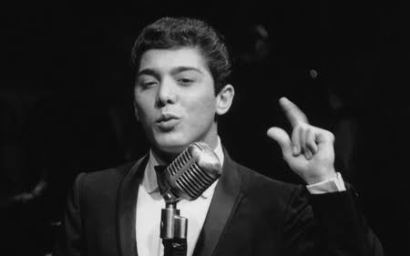 Ca khúc đi cùng năm tháng: PAUL ANKA VÀ “PAPA” - Nhịp Cầu Thế Giới Online