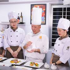 ٦ نصائح لخلق أجواء عمل مثالية بين الطهاة في المطابخ التجارية Ihoreca By Horeca Star