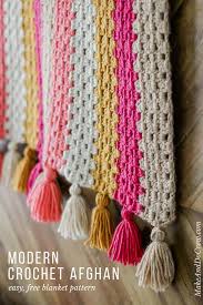 From blankets and apparel to accessories like bags and placemats, granny squares are versatile and add color and style to your home and wardrobe. Modern Crochet Granny Stitch Blanket Free Pattern Make Do Crew