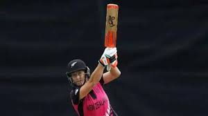 Amy satterthwaite hit a brilliant unbeaten century to take new zealand to a comprehensive 7 wicket win over england in the final odi of the series, at the university oval, dunedin today. 4f7smacz0e1eem