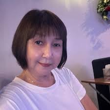 Sally Leong updated her status.