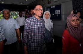 Jun 09, 2021 · khairuddin abu hassan says anwar ibrahim must not be obsessed with becoming prime minister. Nurul Izzah Didn T Want Cabinet Position Anwar Today
