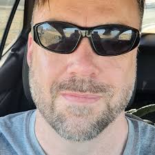 What do you think of this hidden blade design?