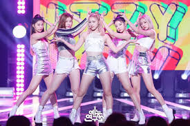 Itzy 190831 Mbc Music Core Itzy Bad Girl Good Girl Kpop Girls