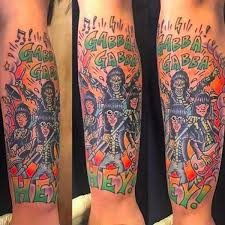 75 armband tattoo designs, including tribals, feminine and celtic armband tattoos + many more variations. Ink On The Brats Seriously Punk Ramones Tattoos Tattoodo