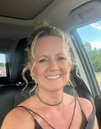 Stalking · 735K threads