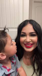 excuuuuse me liam michael 🤩😘 #fyp #momtok