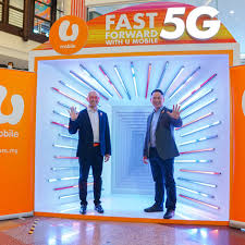 U mobile has just launched their flagship open concept store on the ground floor of berjaya times square which they did to cater to customers that want to walk in and try out the devices offered by the telco. Fast Forward With U Berjaya Times Square Kuala Lumpur Facebook