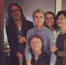 Papá de Margarita Rosa y Martín de Francisco no aguantó más críticas y  ataques a sus hijos - Tropicana Ipiales